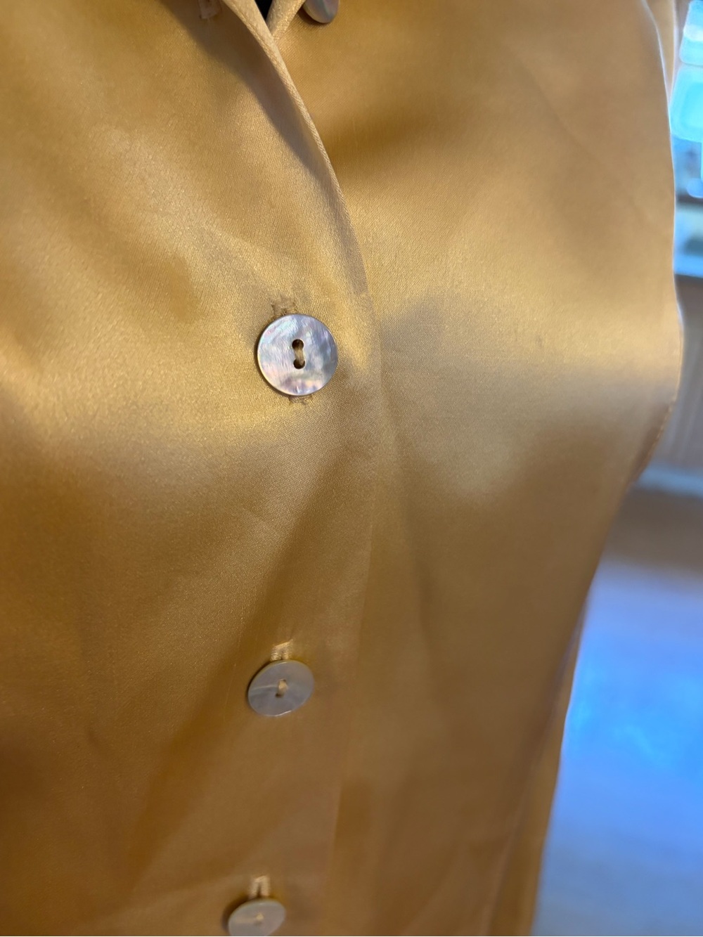 Vintage %100 silk Liz Claiborne button up blouse - Picture 8 of 9